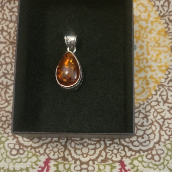 Elegant Amber Teardrop Pendant - Picture 1 of 5
